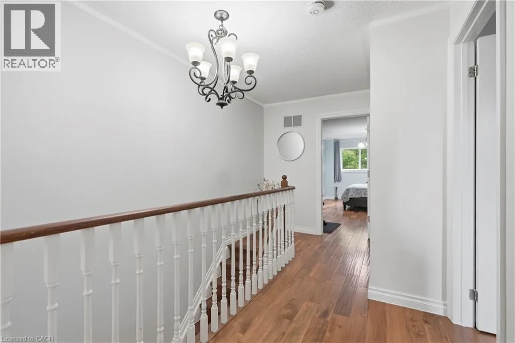 11 WAKEFIELD Lane