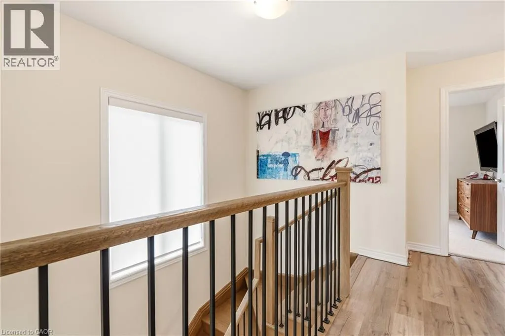 67 PINOT Crescent