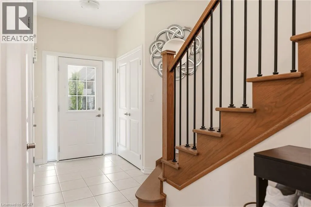 67 PINOT Crescent