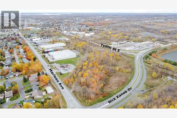LOT 4 MARLEAU Avenue