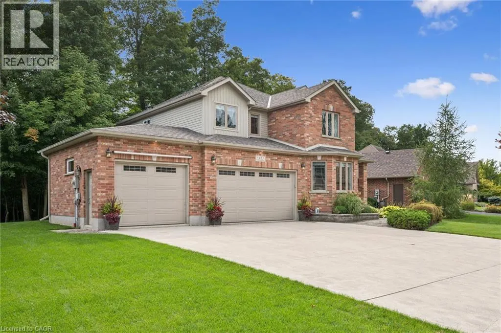 45 WELWOOD Avenue