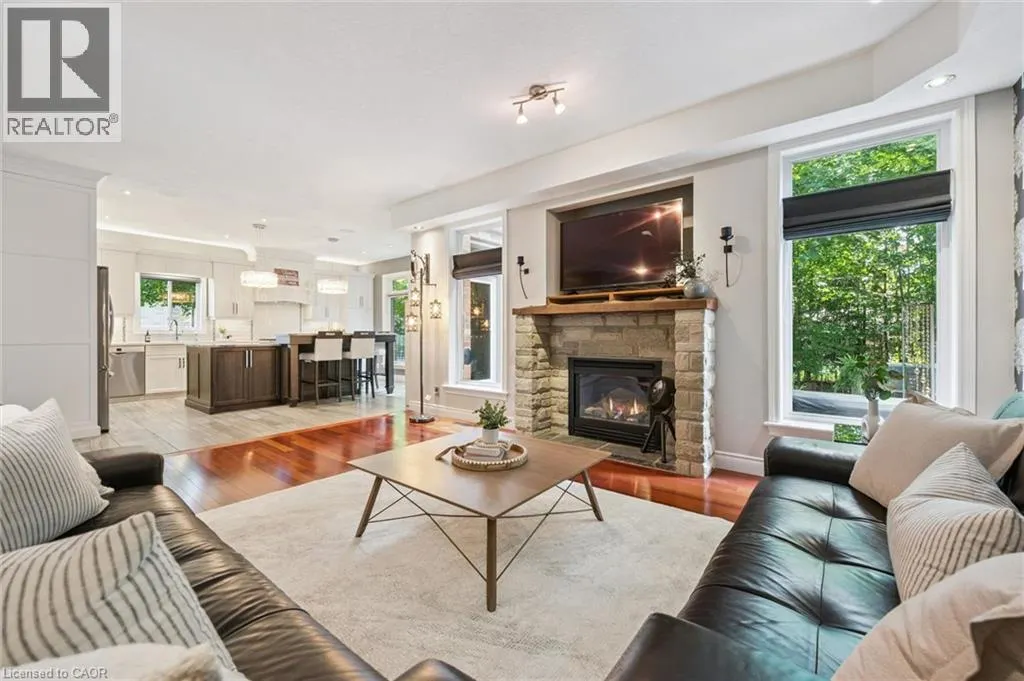 45 WELWOOD Avenue