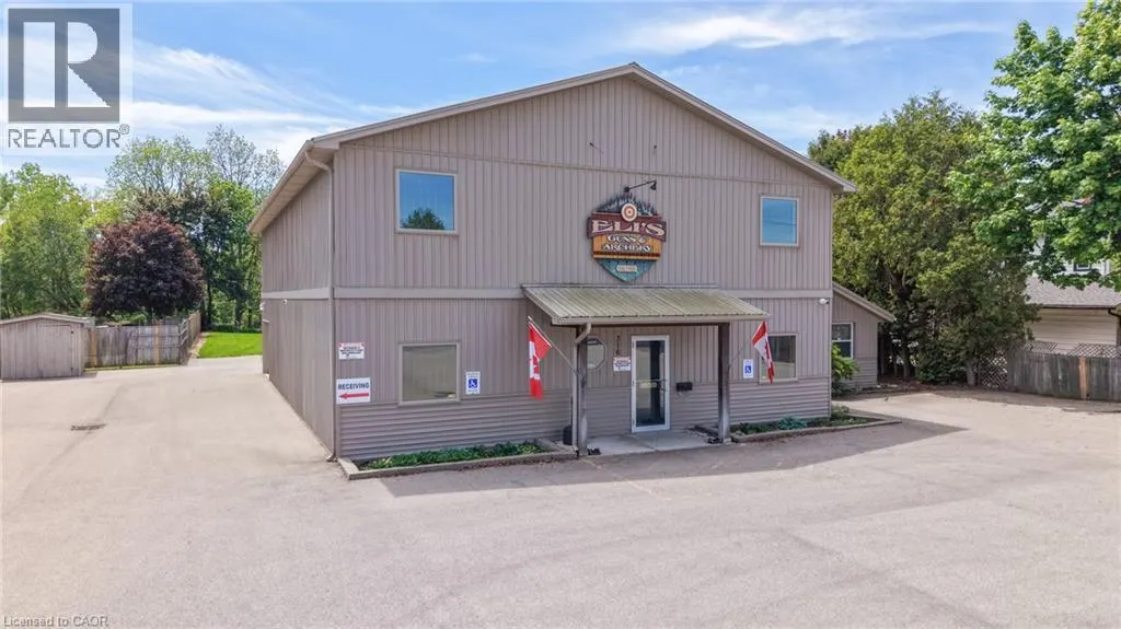 316 QUEENSWAY W