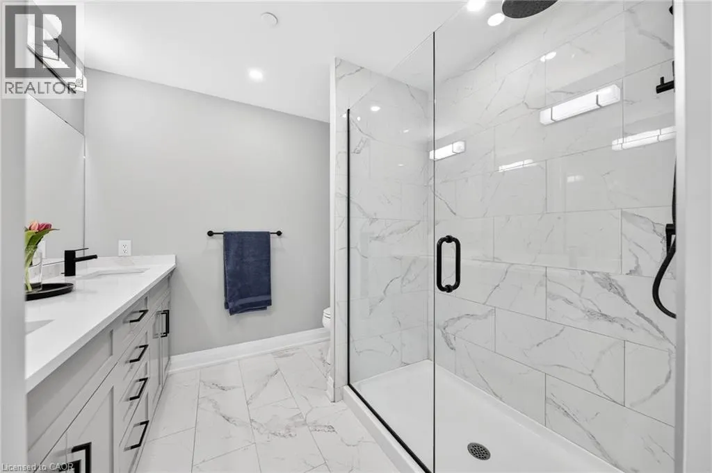 71 WYNDHAM Street S Unit# 601 #601