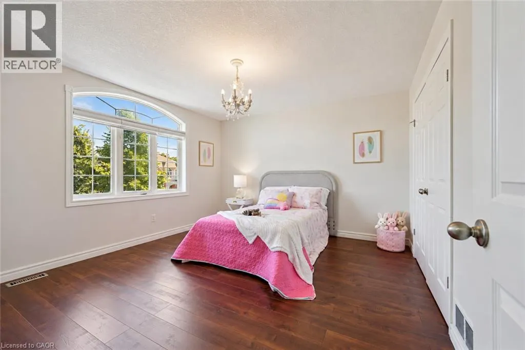 154 FALCONRIDGE Drive