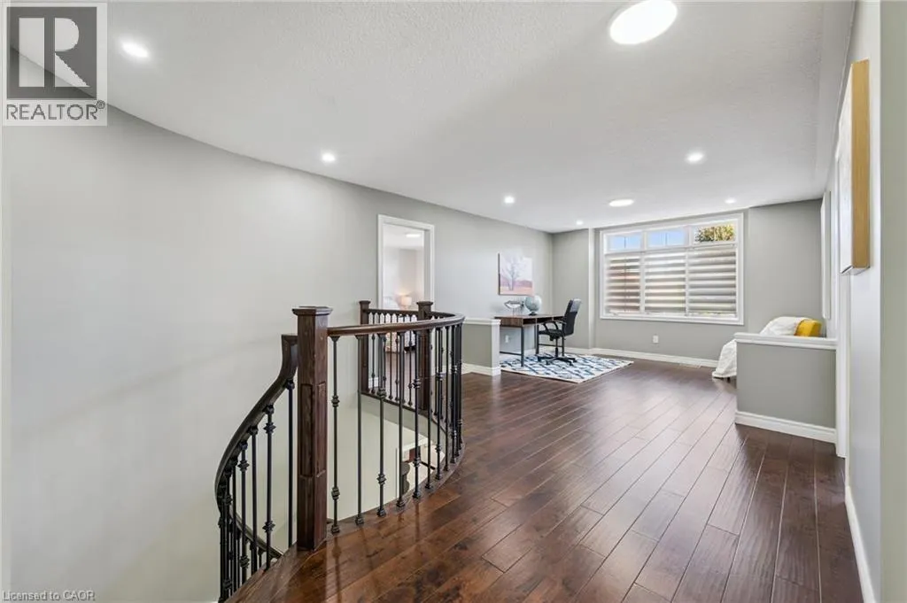 154 FALCONRIDGE Drive