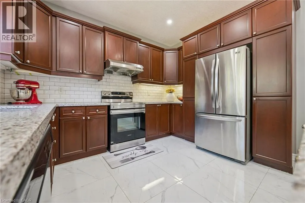 154 FALCONRIDGE Drive