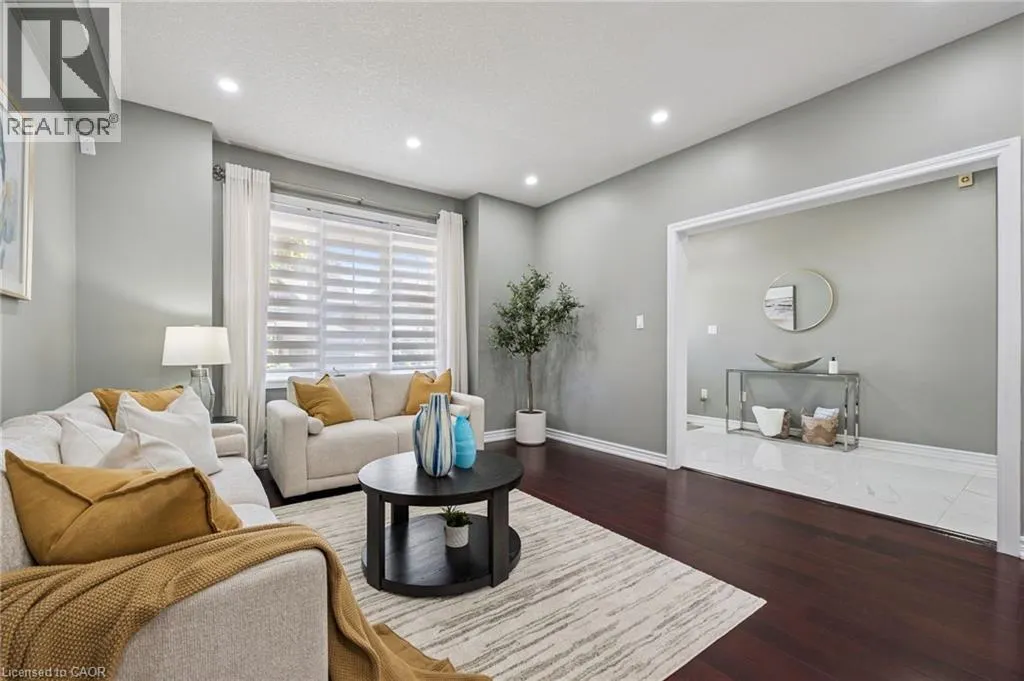 154 FALCONRIDGE Drive