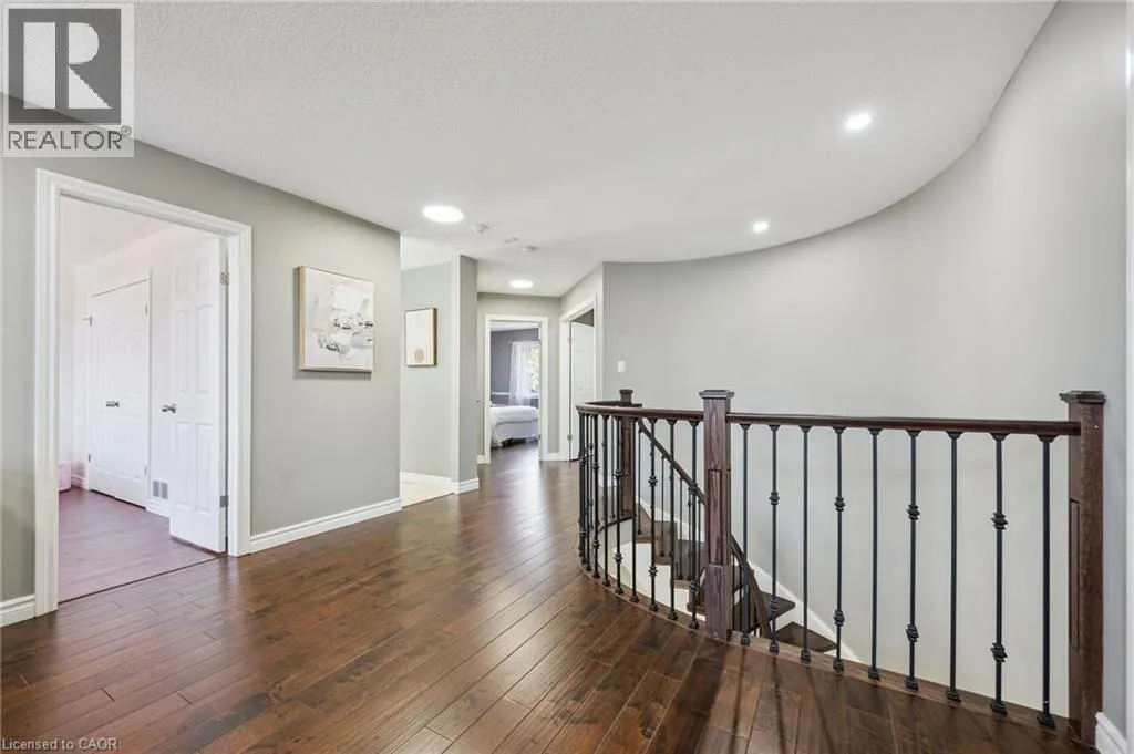 154 FALCONRIDGE Drive