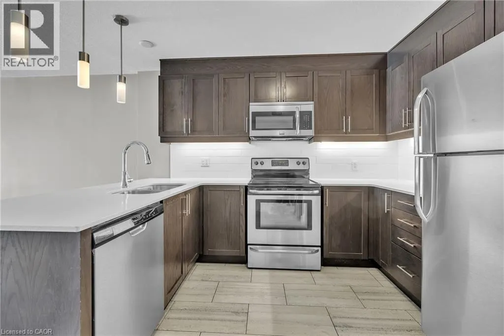 34 BROCK Street Unit# 201 #201