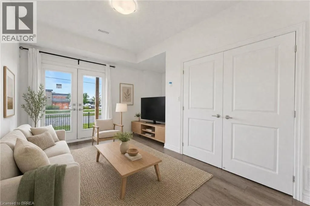 120 COURT Drive Unit# 50 #50