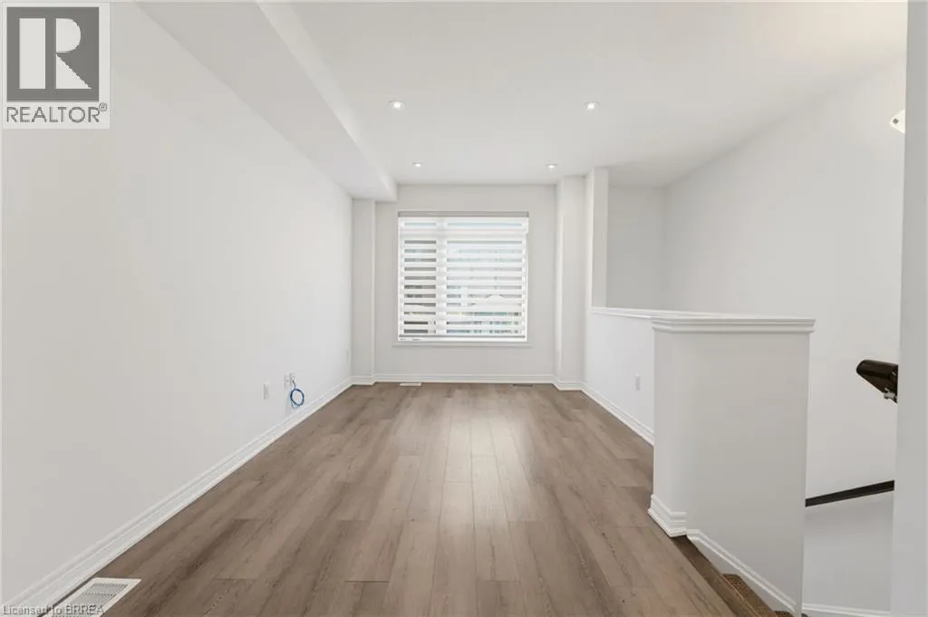 120 COURT Drive Unit# 50 #50