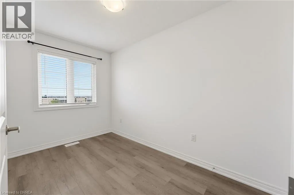 120 COURT Drive Unit# 50 #50