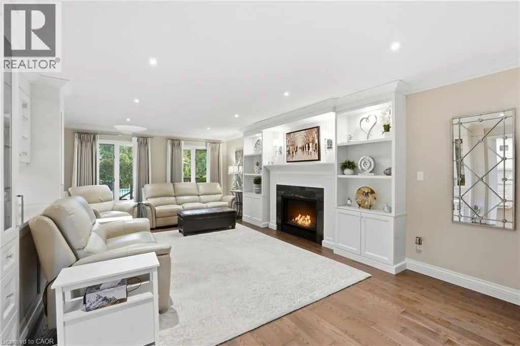 73 RICHMOND Crescent