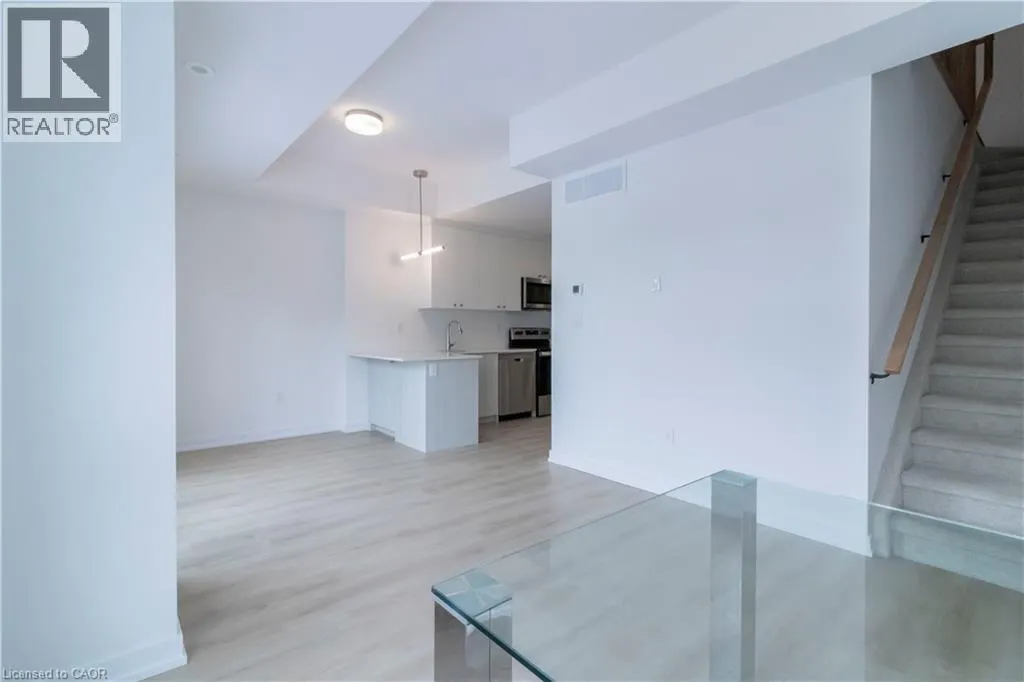 40 PALACE Street Unit# L3 #L3