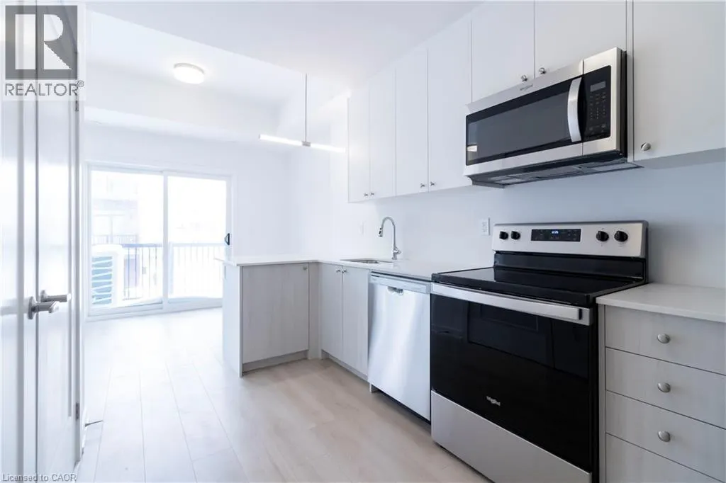 40 PALACE Street Unit# L3 #L3