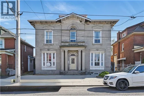 55 BARTON Street W