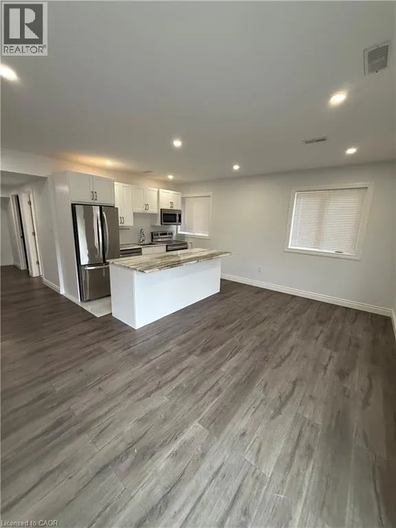 27 DEERFIELD Lane