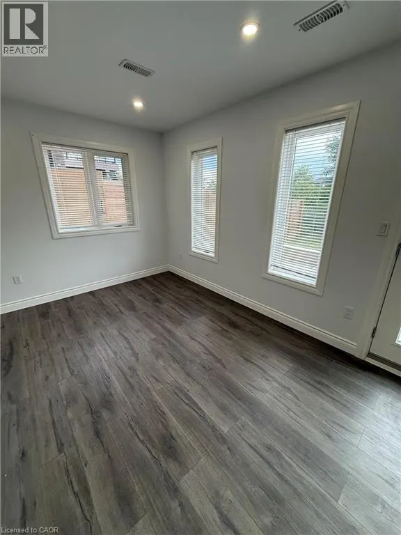 27 DEERFIELD Lane