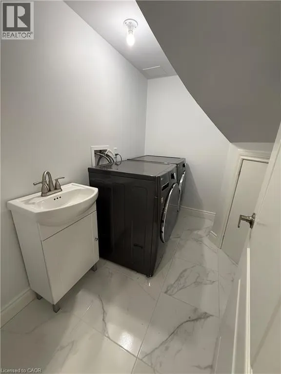 27 DEERFIELD Lane