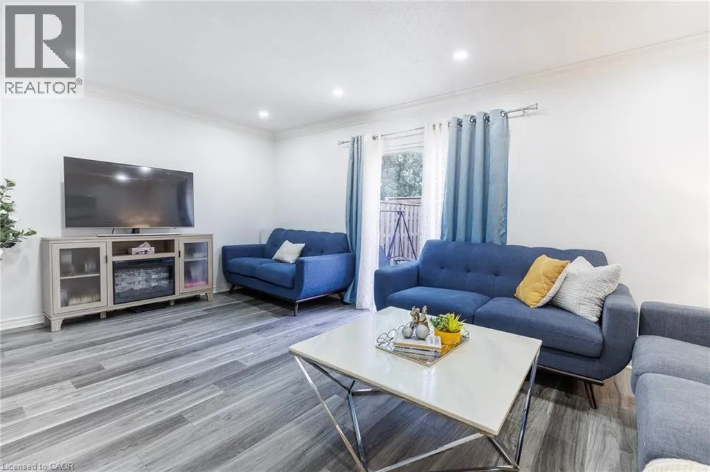 1725 ERNEST Avenue Unit# 108 #108