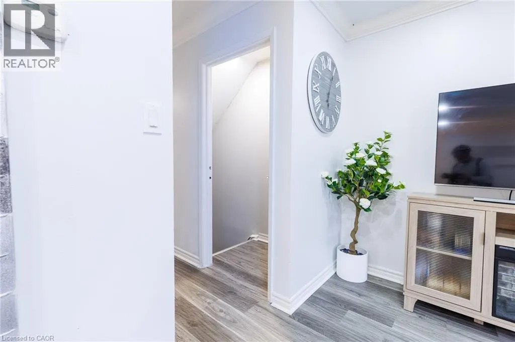 1725 ERNEST Avenue Unit# 108 #108