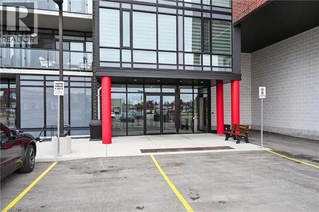 5 HAMILTON Street N Unit# 209 #209