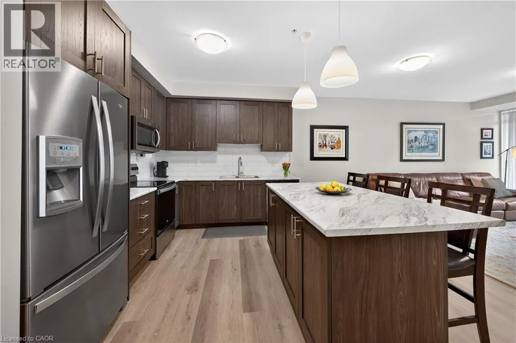 5 HAMILTON Street N Unit# 209 #209