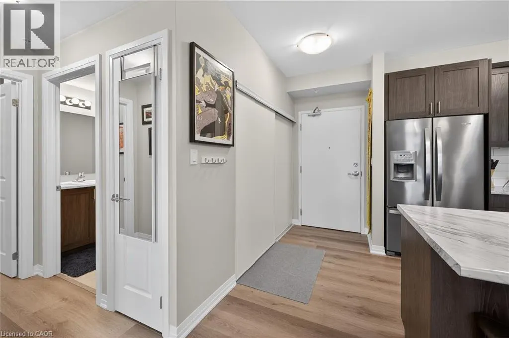 5 HAMILTON Street N Unit# 209 #209