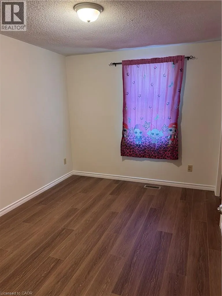 345 IMPERIAL Road S