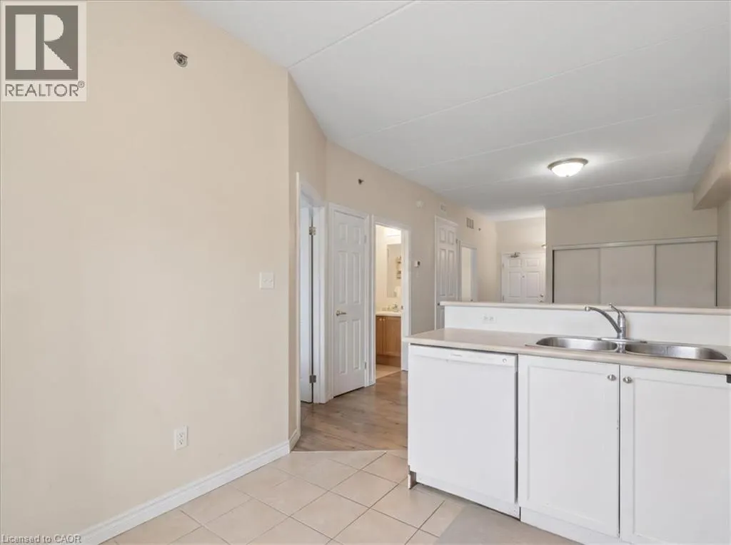 308 WATSON Parkway N Unit# 205 #205