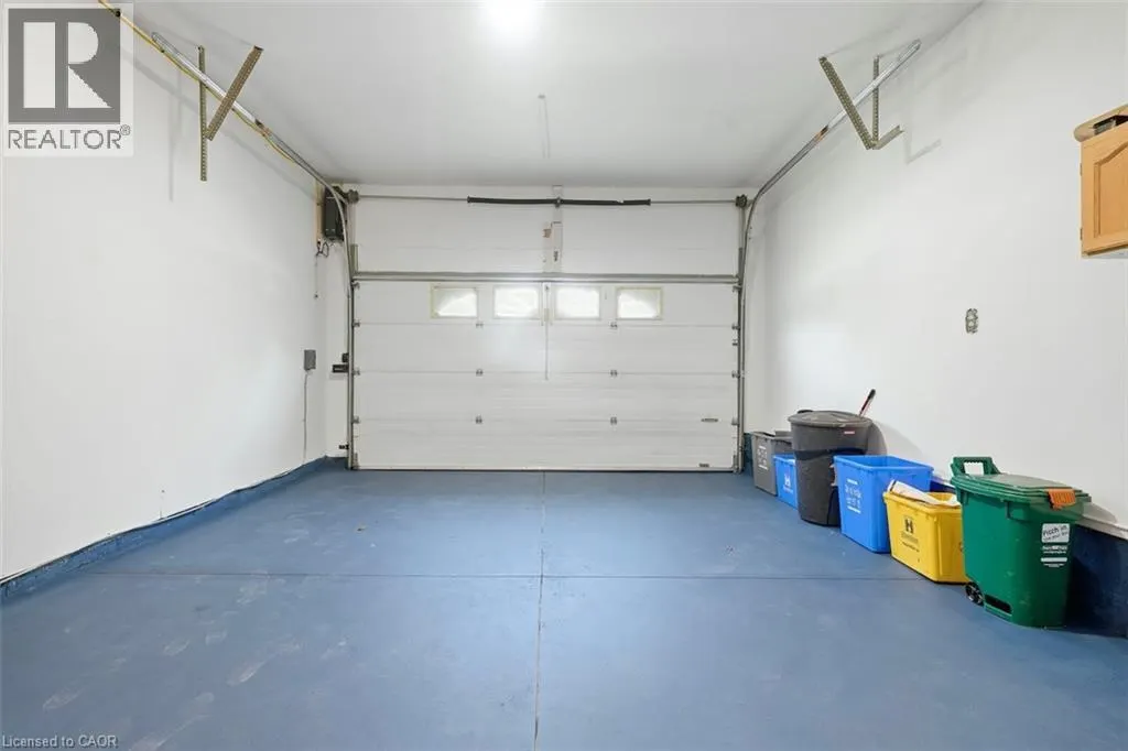 12 SUMNER Crescent