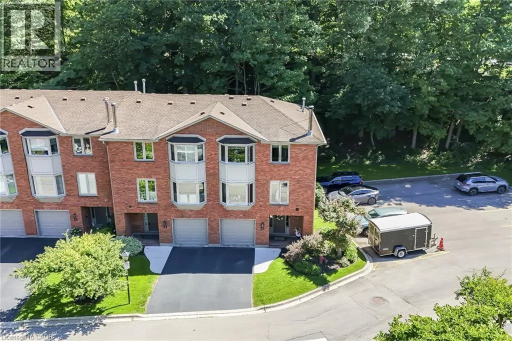 30 OSLER Drive Unit# 25 #25