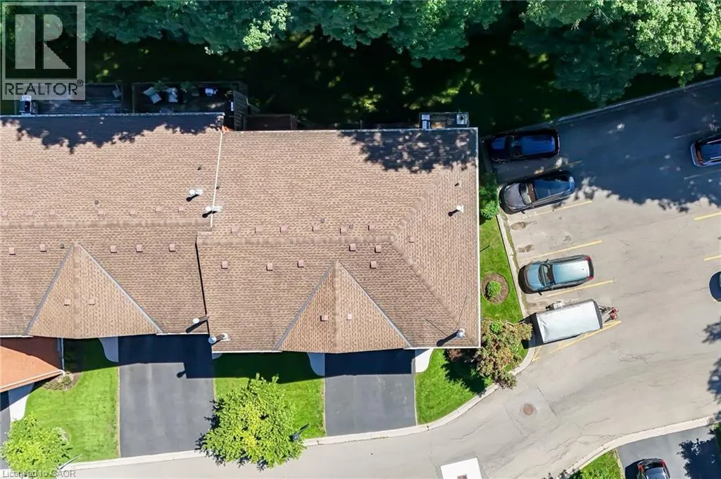 30 OSLER Drive Unit# 25 #25