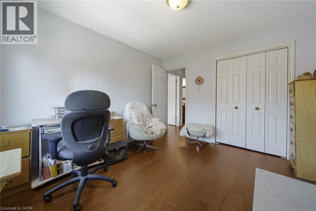 30 OSLER Drive Unit# 25 #25