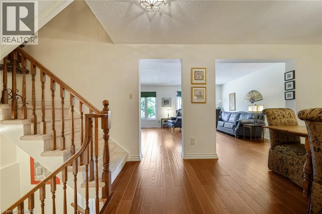 30 OSLER Drive Unit# 25 #25