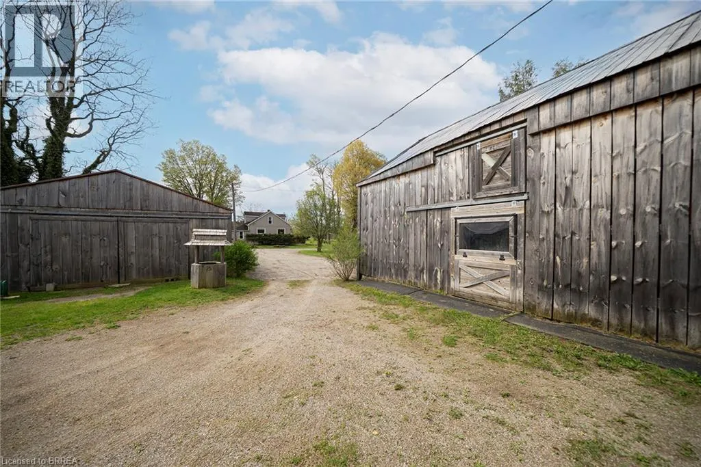 289 WINDHAM EAST QUARTER LINE Road