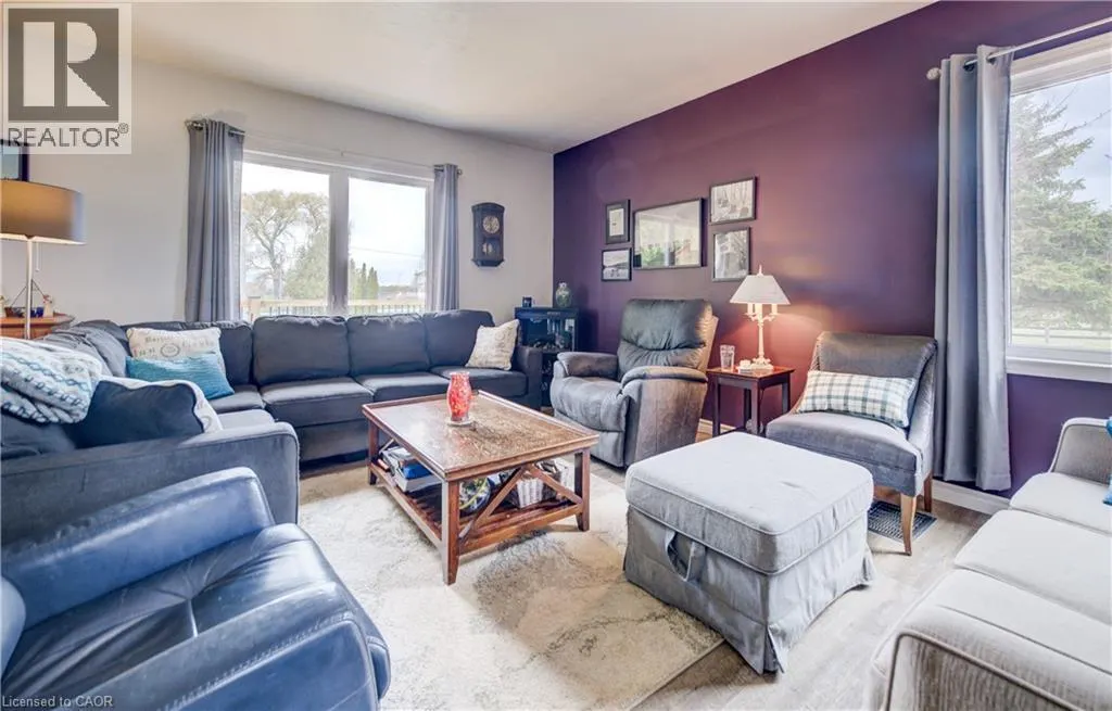 1372 CONC 8 TOWNSEND