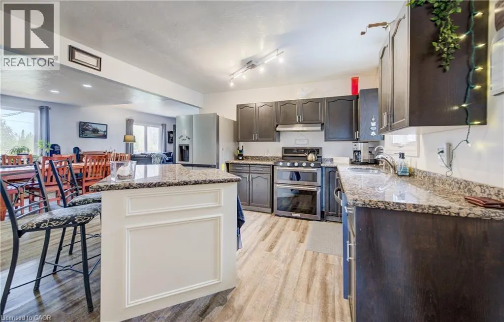 1372 CONC 8 TOWNSEND