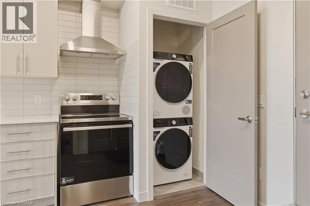 1055 WEBER Street E Unit# 216 #216