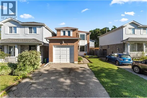 732 BENNETT Crescent