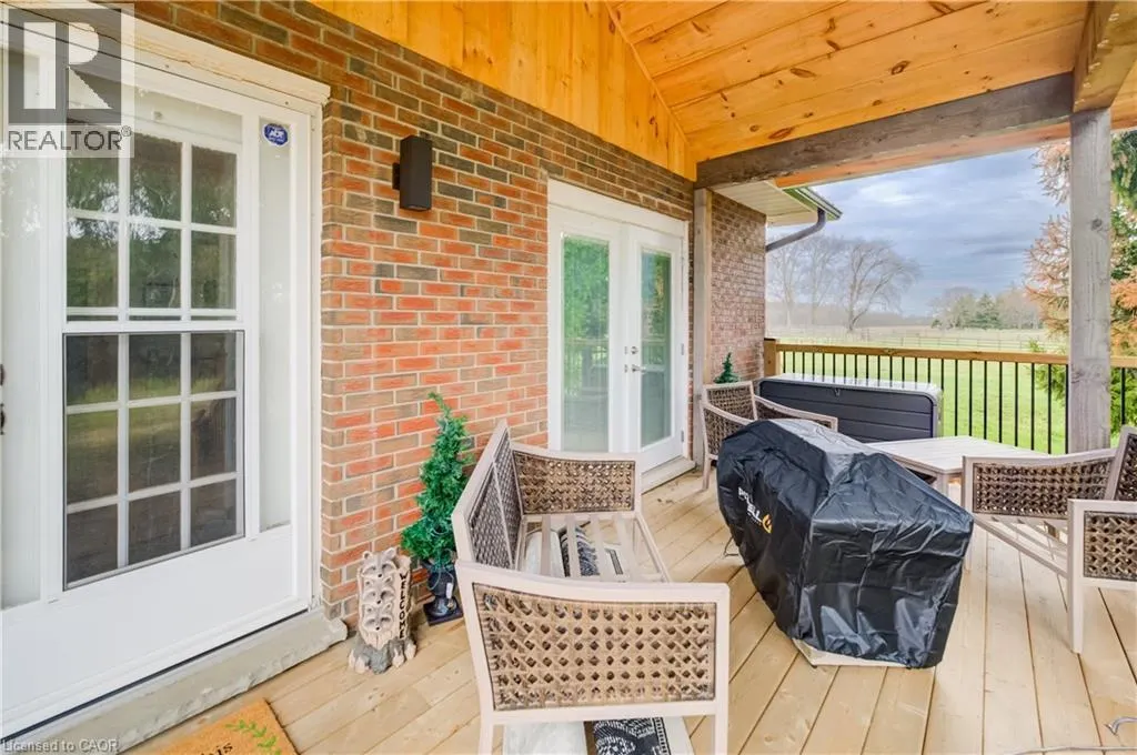 1372 CONC 8 TOWNSEND