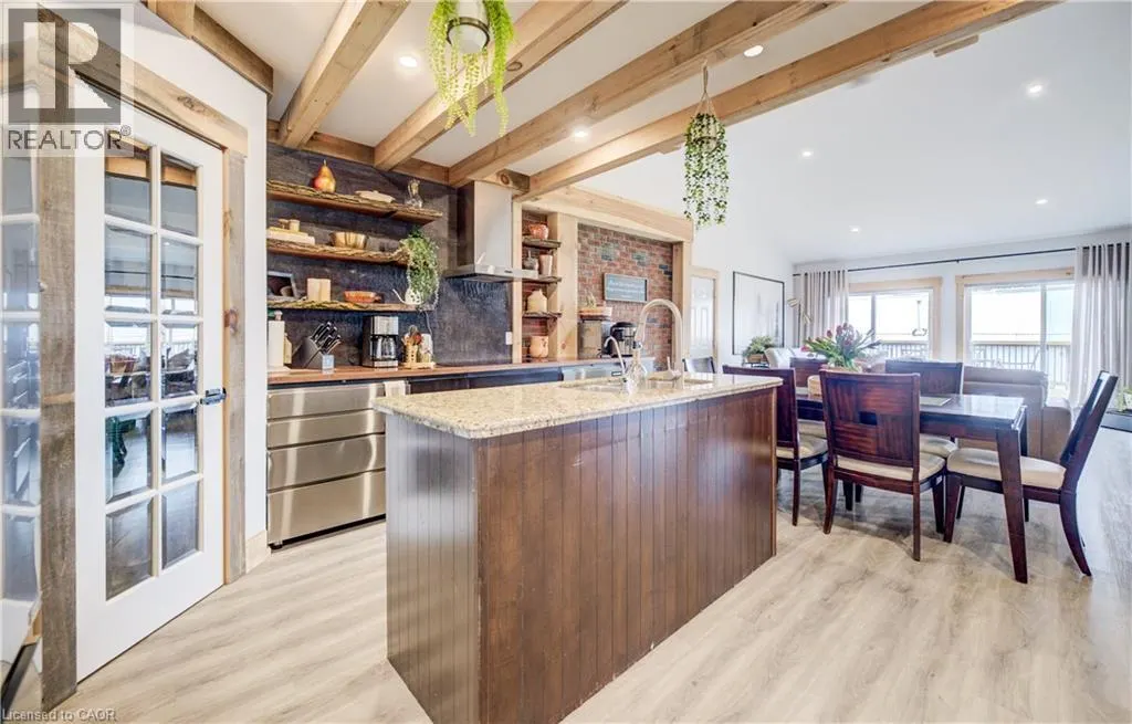 1372 CONC 8 TOWNSEND
