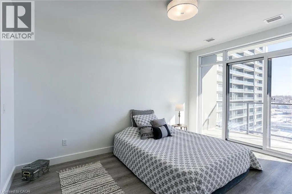 15 GLEBE Street Unit# 1009 #1009