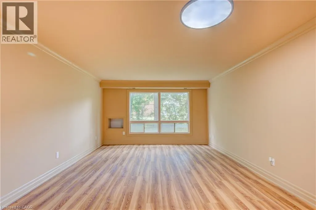1275 BENTLEY Drive Unit# 106 #106