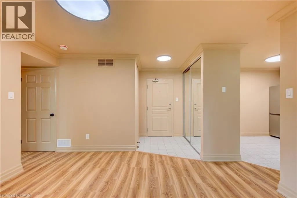 1275 BENTLEY Drive Unit# 106 #106