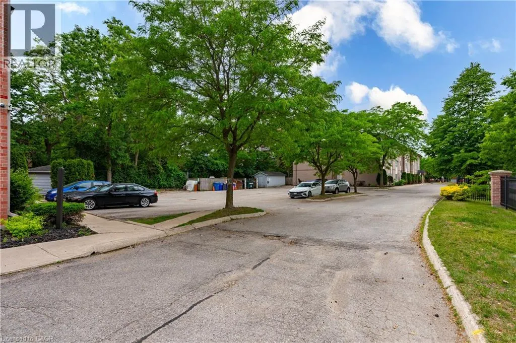 1275 BENTLEY Drive Unit# 106 #106