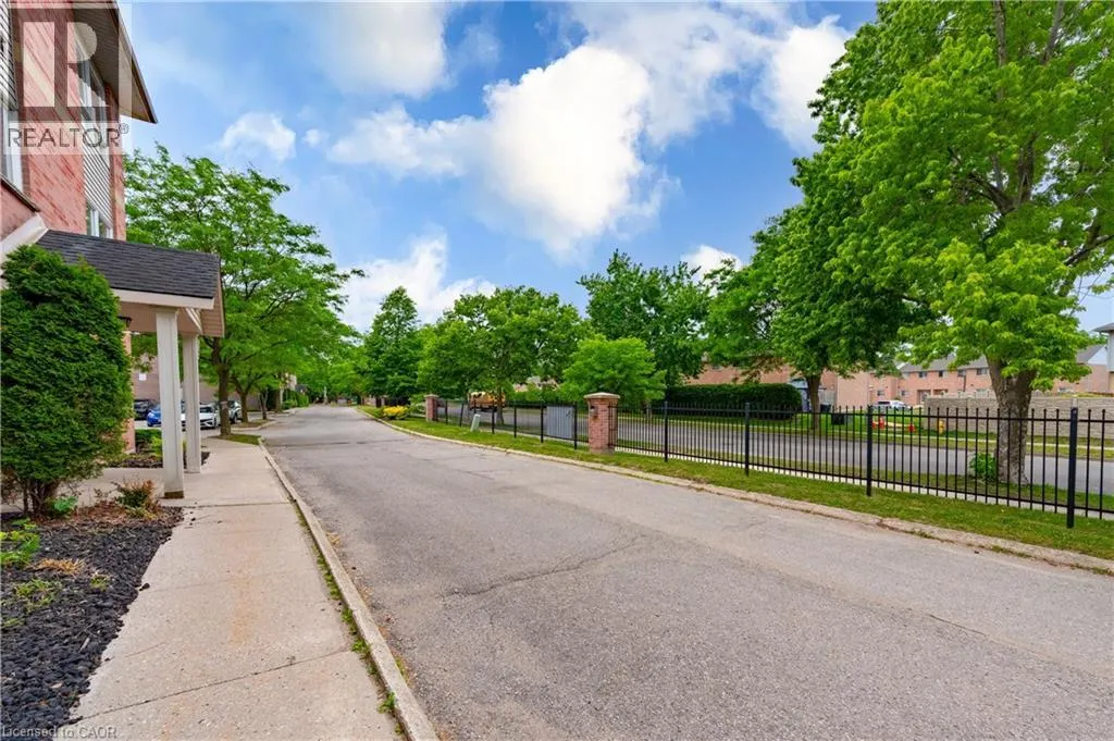 1275 BENTLEY Drive Unit# 106 #106