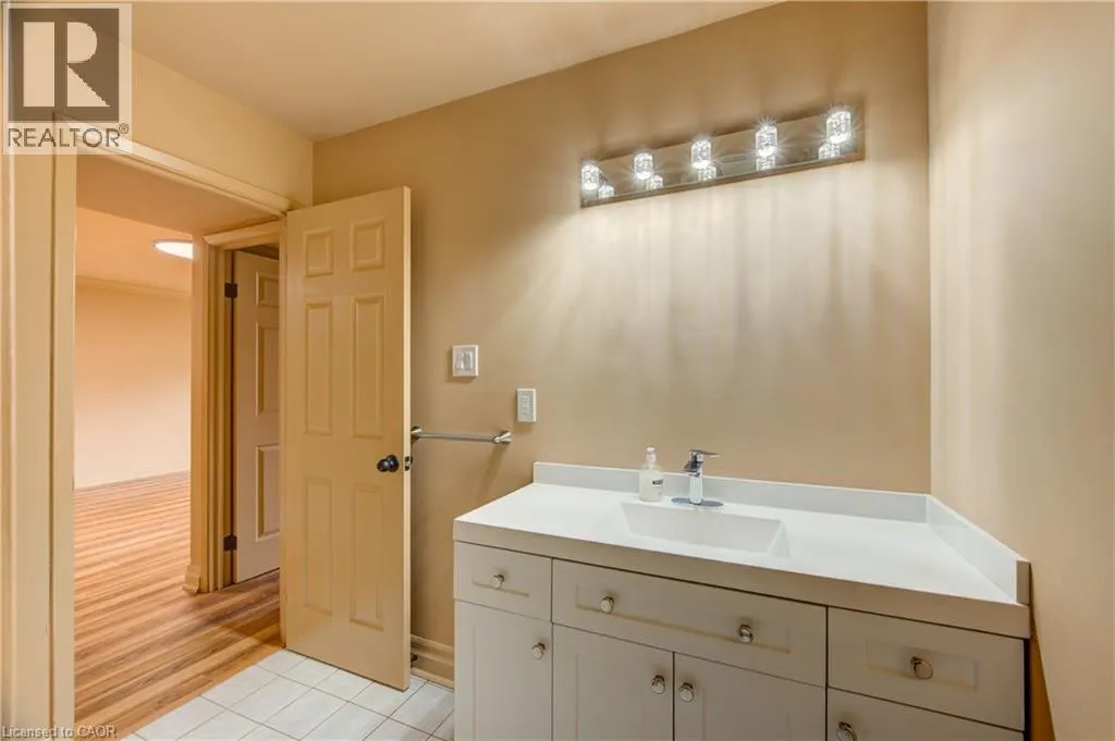 1275 BENTLEY Drive Unit# 106 #106