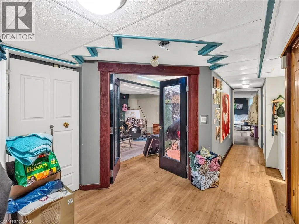 20 ALAN Crescent